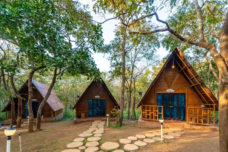 Wooden Cottages (4 Sharing)